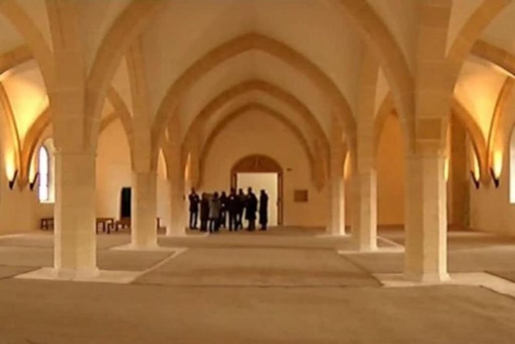 Maison Familiale De L Abbaye Clairvaux Exteriör bild